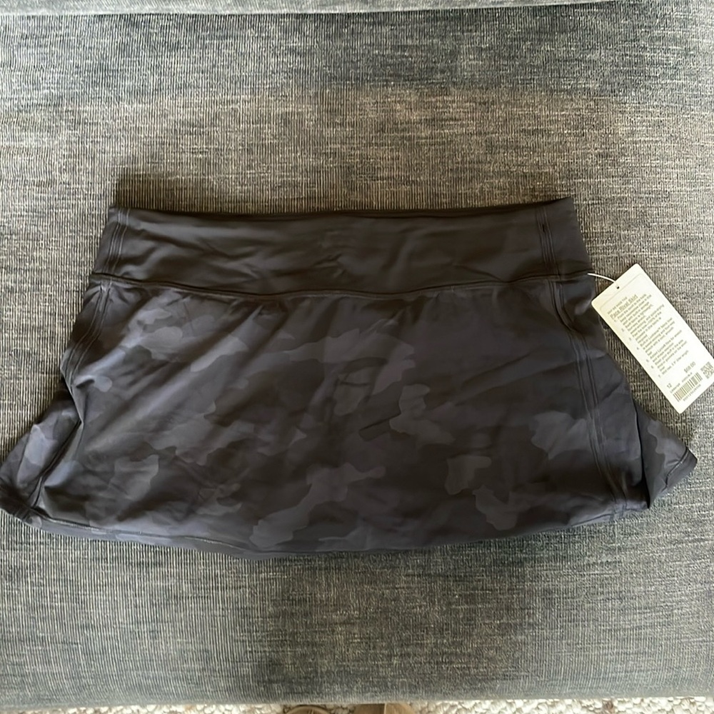 Lululemon Pace Rival Skirt in Black and Grey Camouflage